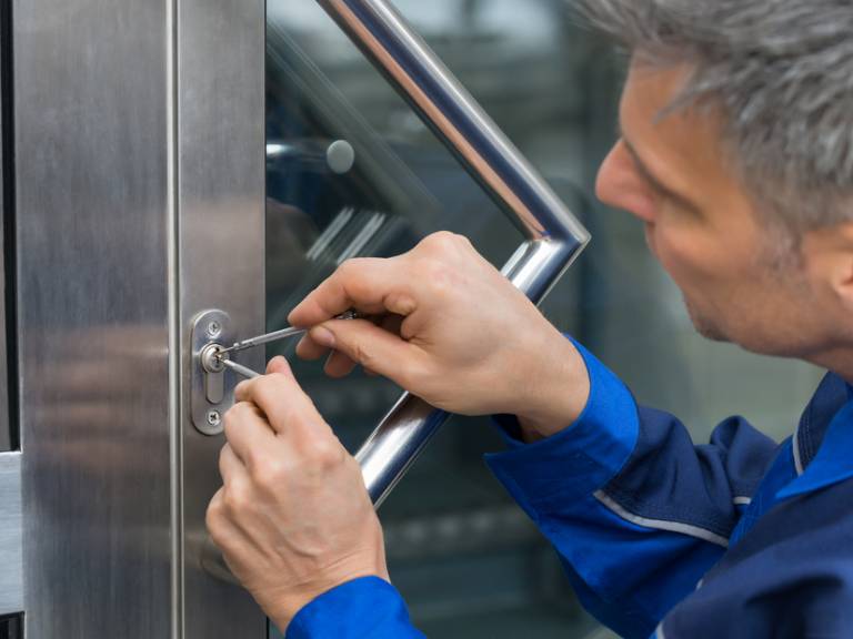 24/7 Emergency Service Locksmith Auckland | Fast & Reliable