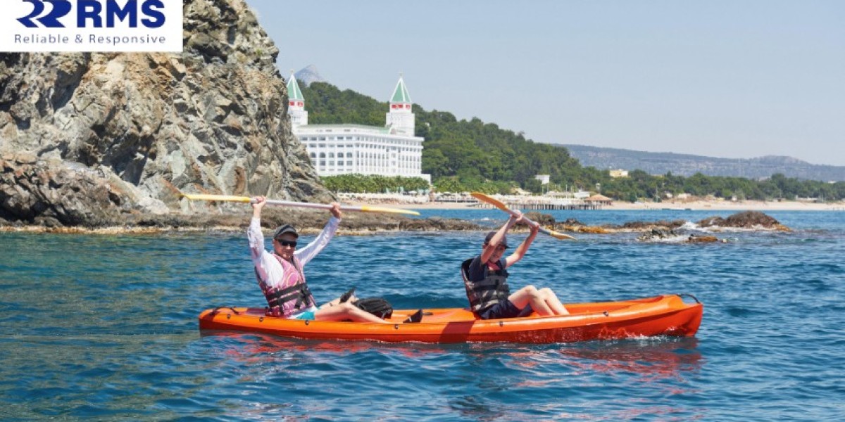 Lifeboat Service A Beacon of Hope in Maritime Safety