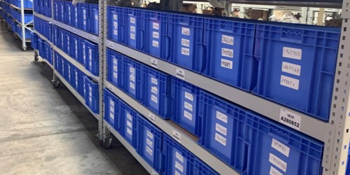 Buying Guide: Plastic Storage Bins for Warehouse